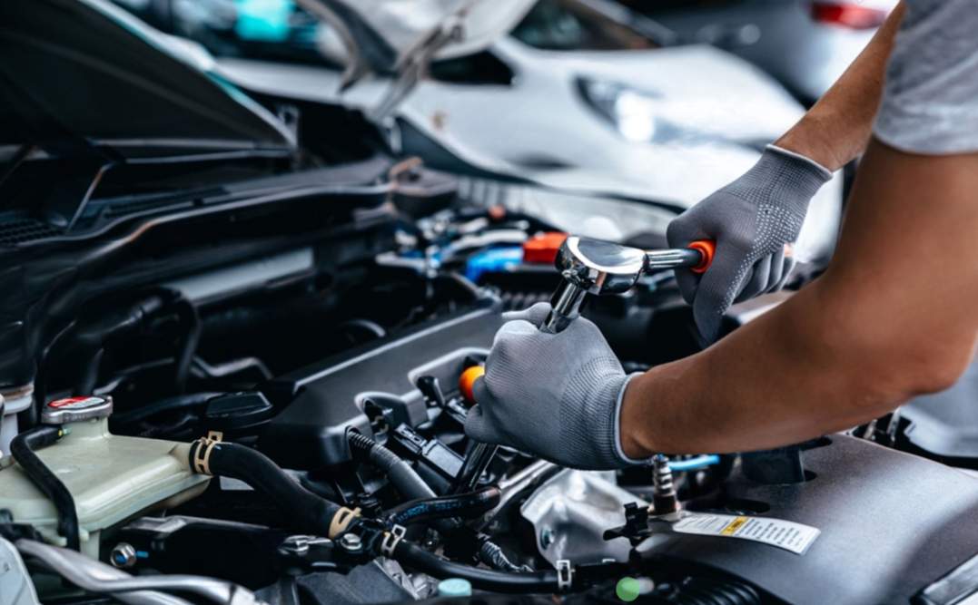 Car Engine Repair in Tequesta, FL